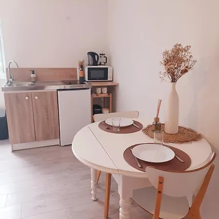 Garrevaques, Le Lauren, Calme Et Charme A La Campagne דירה